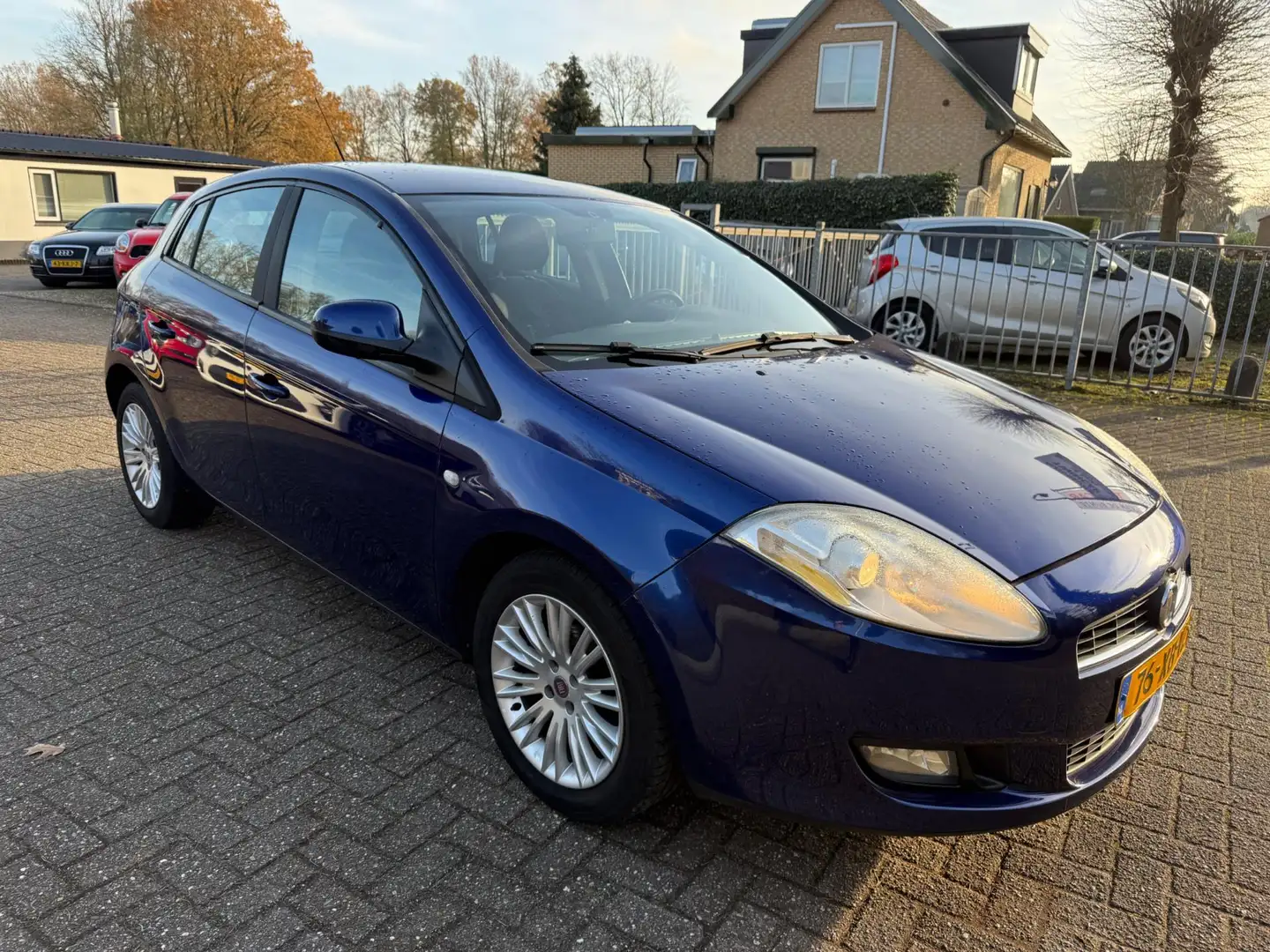 Fiat Bravo 1.4 5-DRS Dynamic AIRCO NAVI LMV NAP Blauw - 2