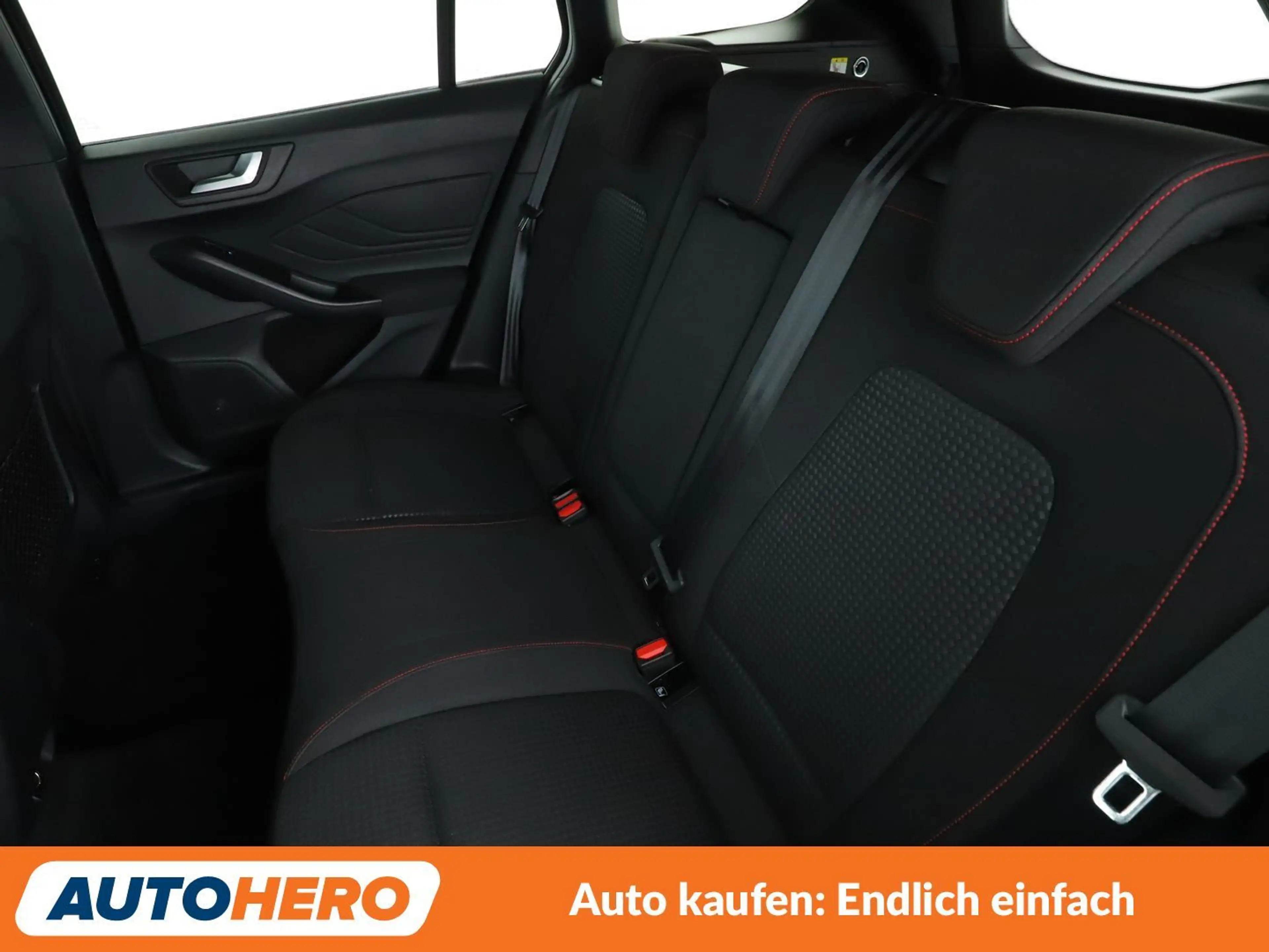 Ford Focus 1.5 TDCi EcoBlue ST-Line*NAVI*TEMPO*CAM* — photo 14
