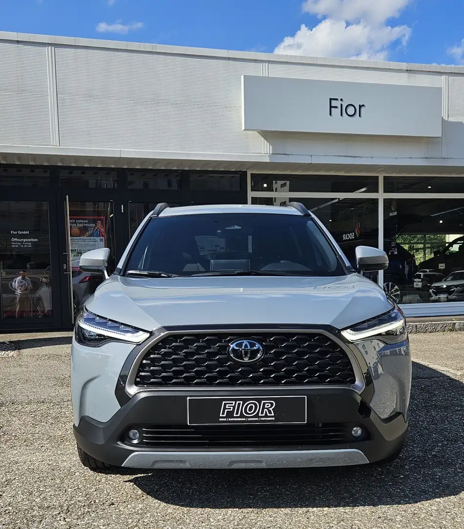 Toyota Corolla Cross 4x2 Active Drive Grau - 2