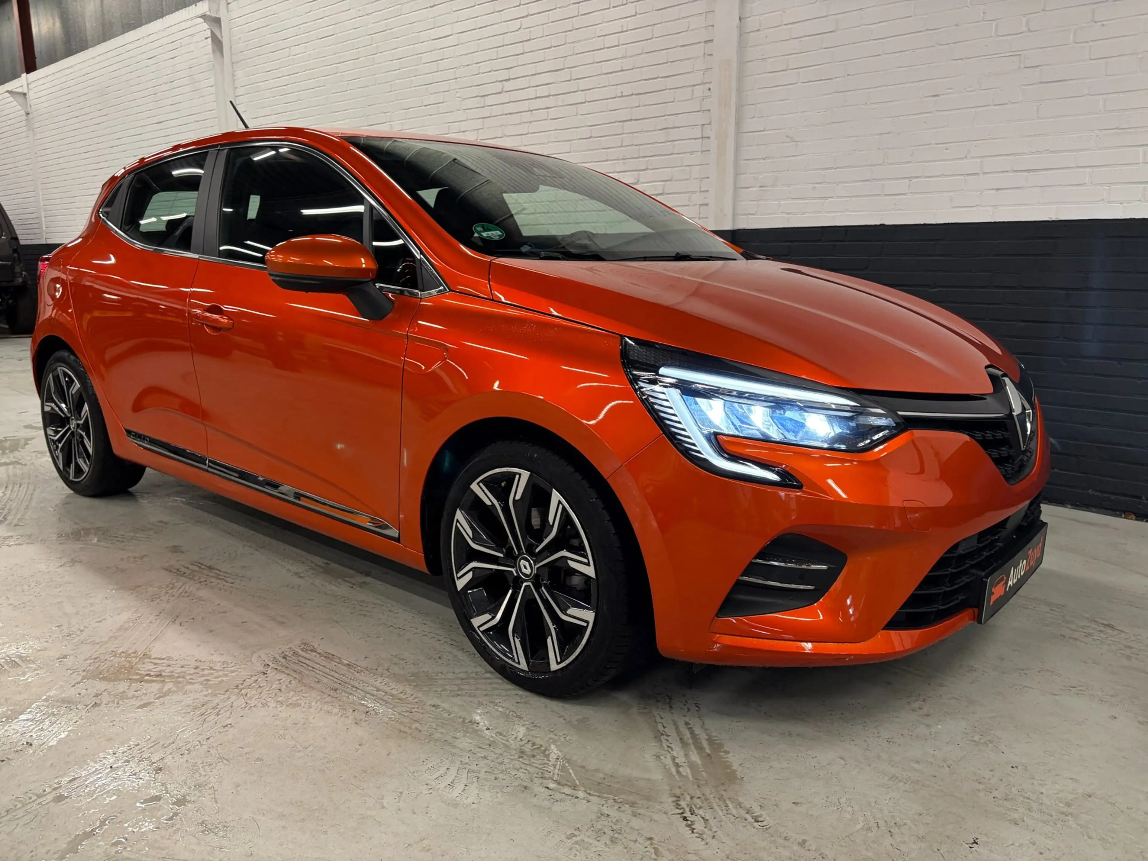 Renault Clio 1.0 TCe Intens |LED | 17" | Camera | PDC — photo 25