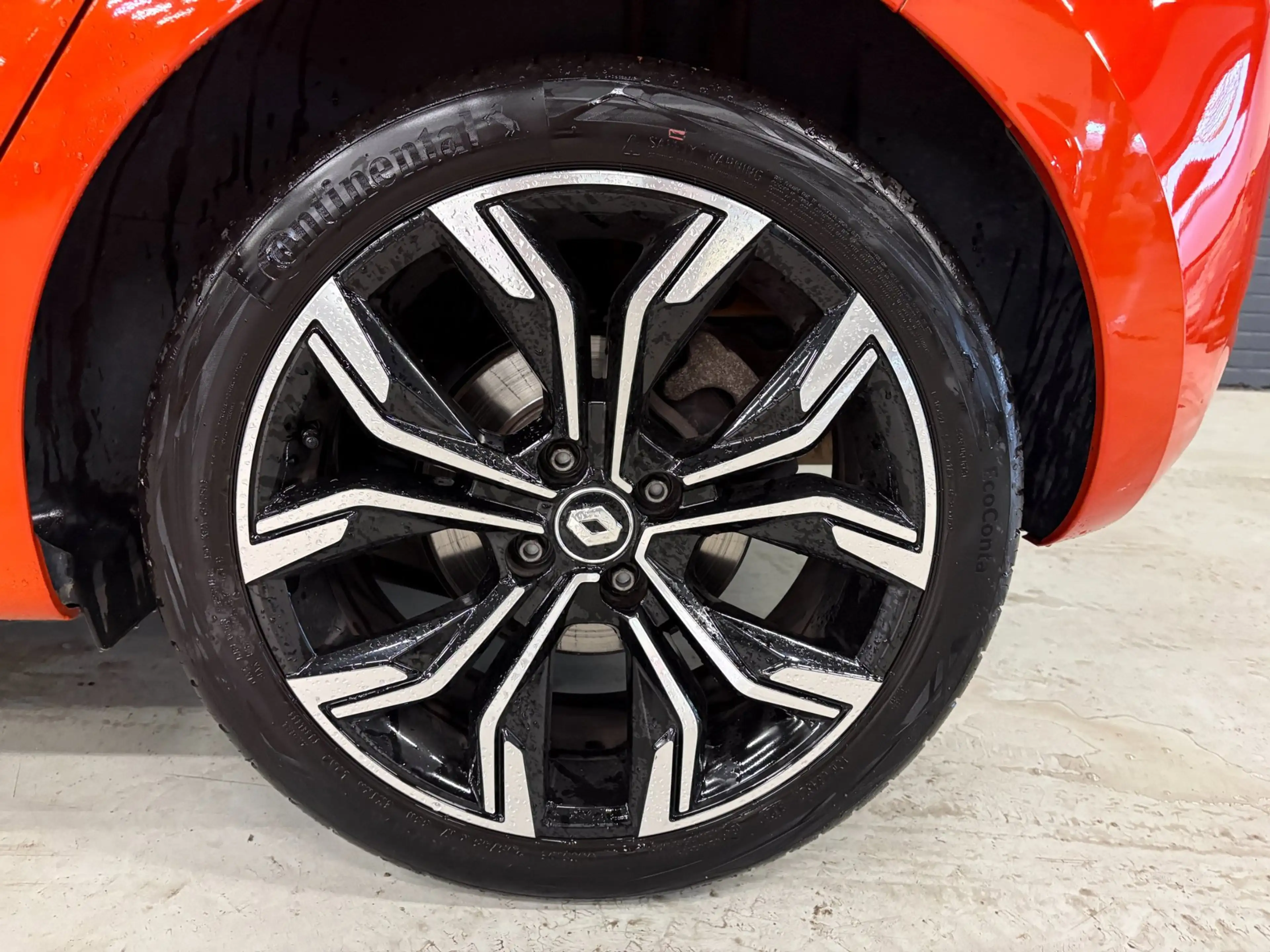 Renault Clio 1.0 TCe Intens |LED | 17" | Camera | PDC — photo 13