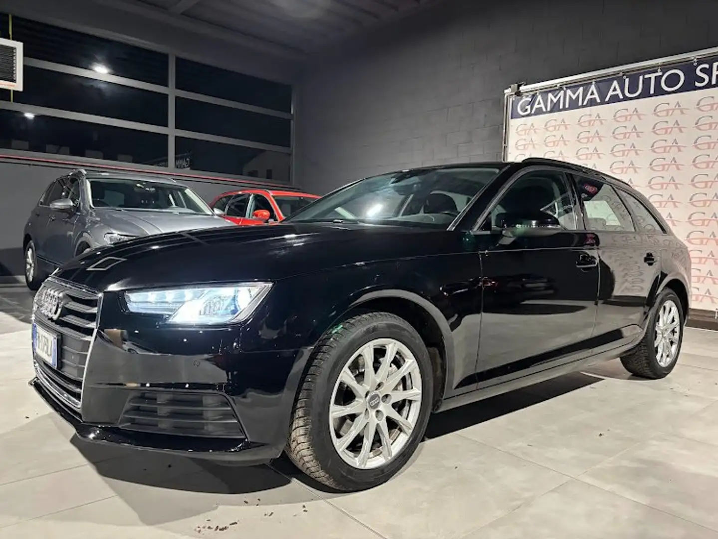 Audi A4 Avant  2.0 tdi quattro 190cv s-tronic Noir - 1