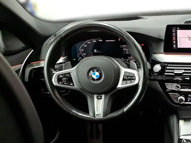 BMW M5 view 15