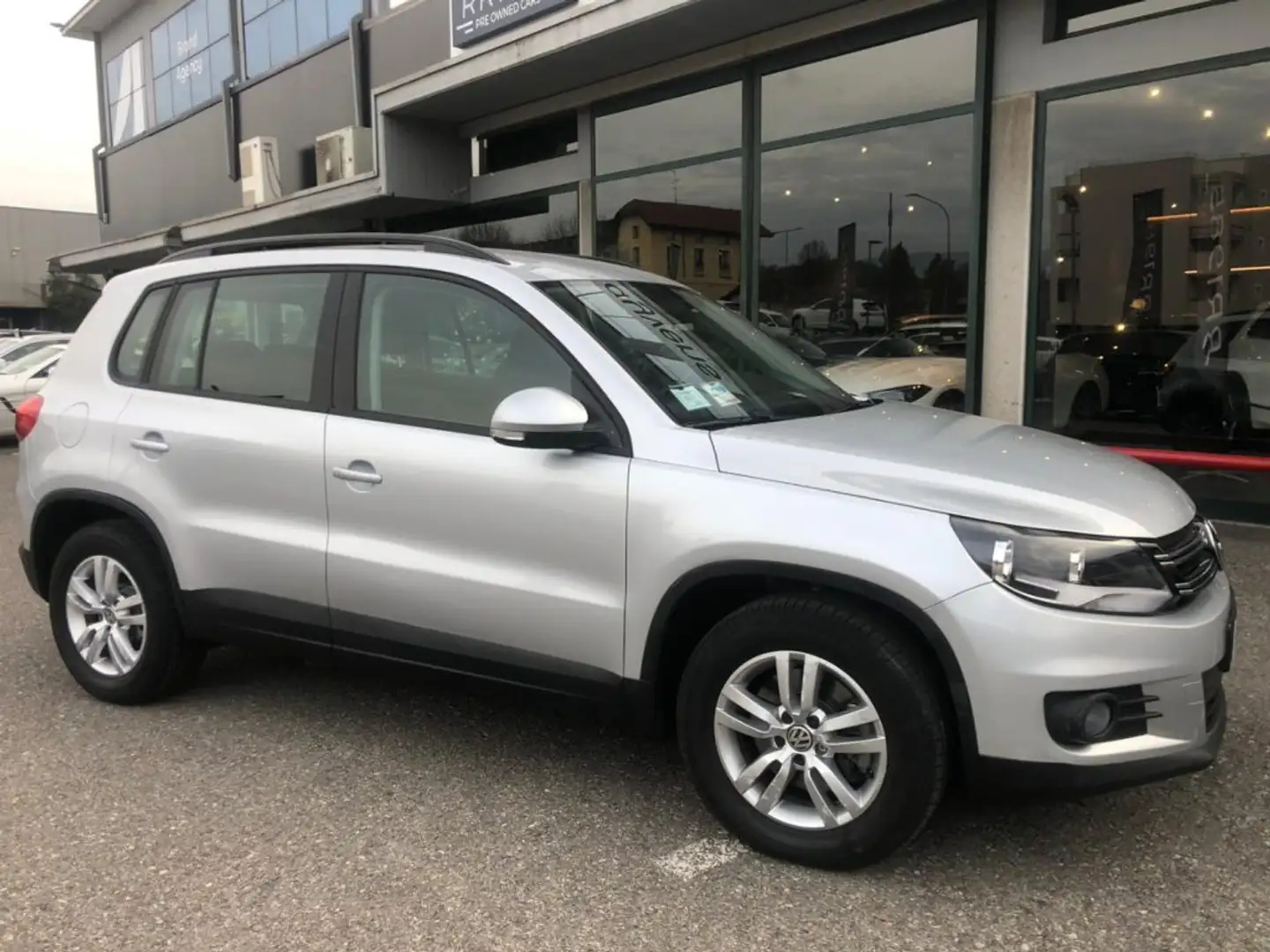 Volkswagen Tiguan 1.4 TSI 122 CV Business Trend & Fun BlueMotion Tec Argento - 1