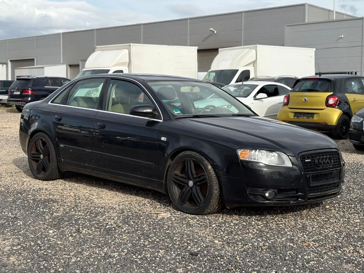 Audi A4 Lim. 3.0 TDI quattro / NAVI / PDC Schwarz - 2