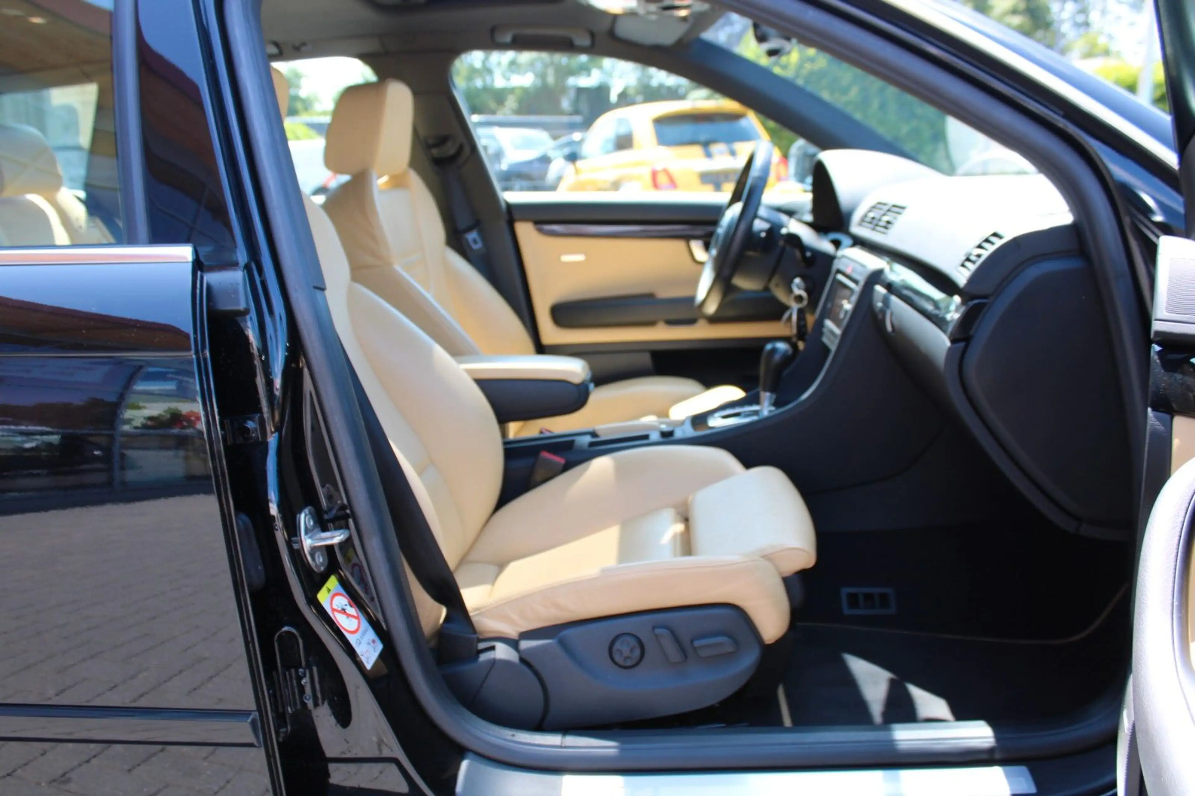 Audi S4 Avant 4.2 quattro Exclusive Recaro SD 70tkm — photo 9