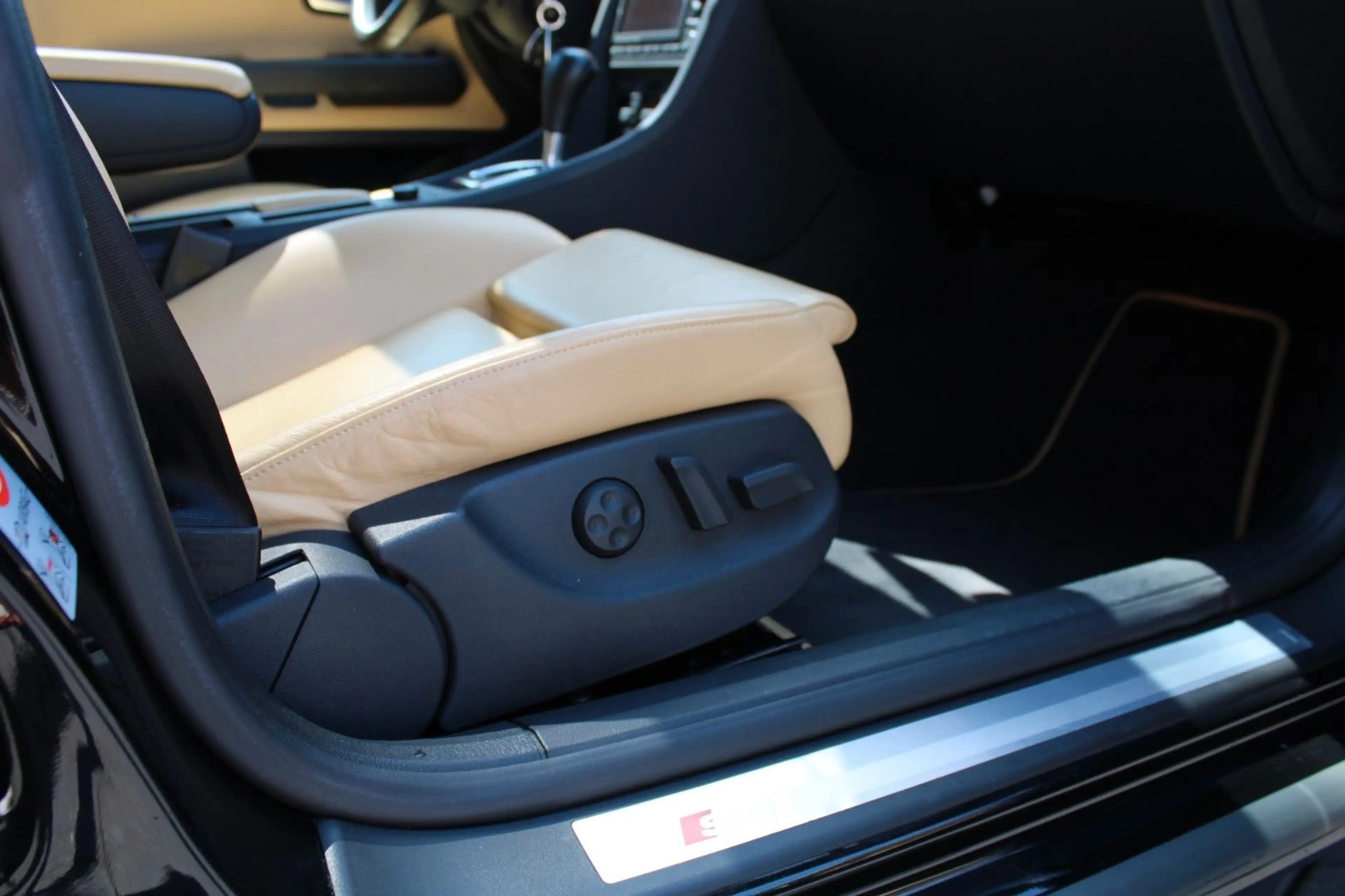Audi S4 Avant 4.2 quattro Exclusive Recaro SD 70tkm — photo 12