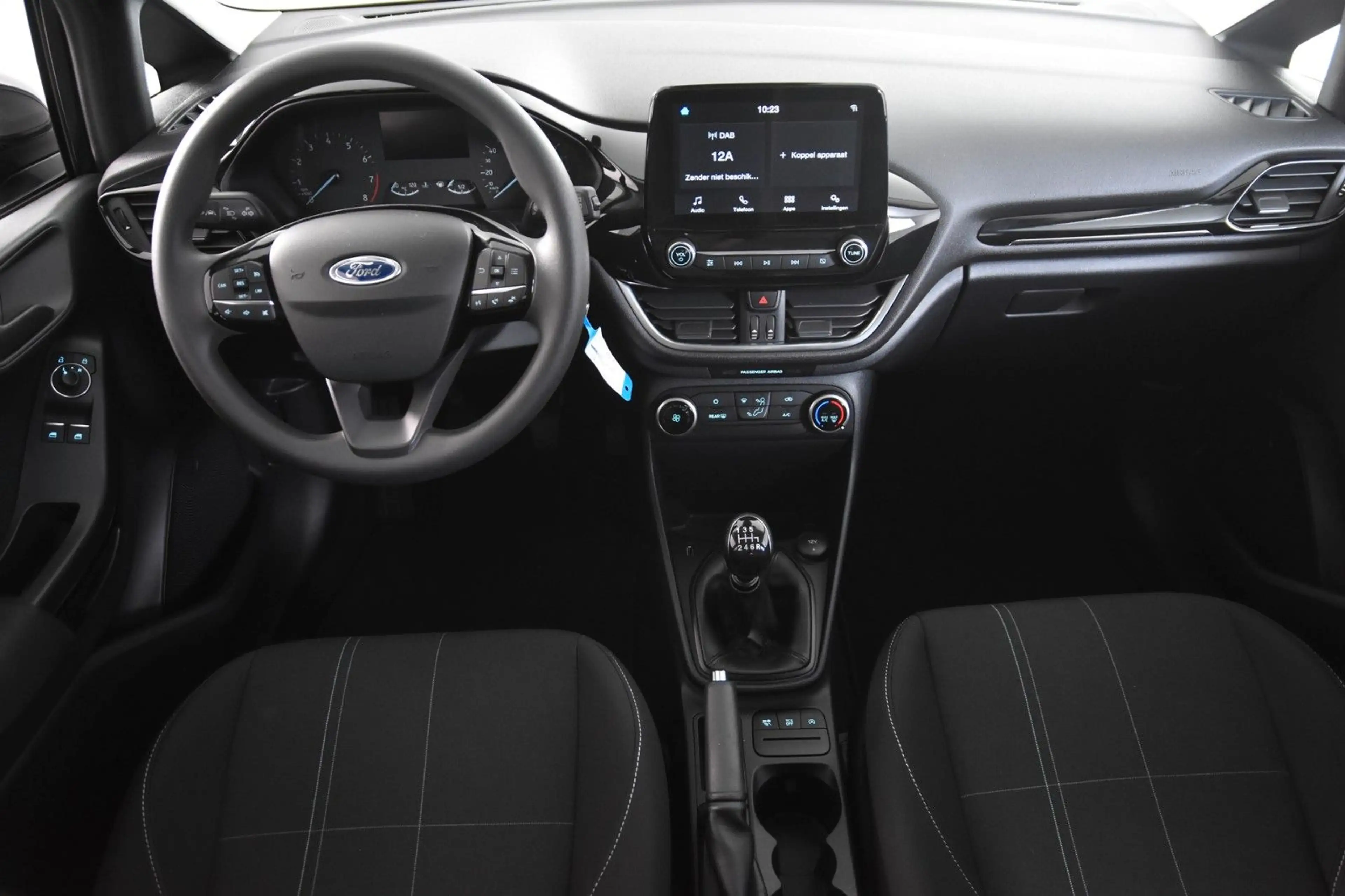 Ford Fiesta 1.0 Connected *1.Hand*Klima*DAB* — photo 2