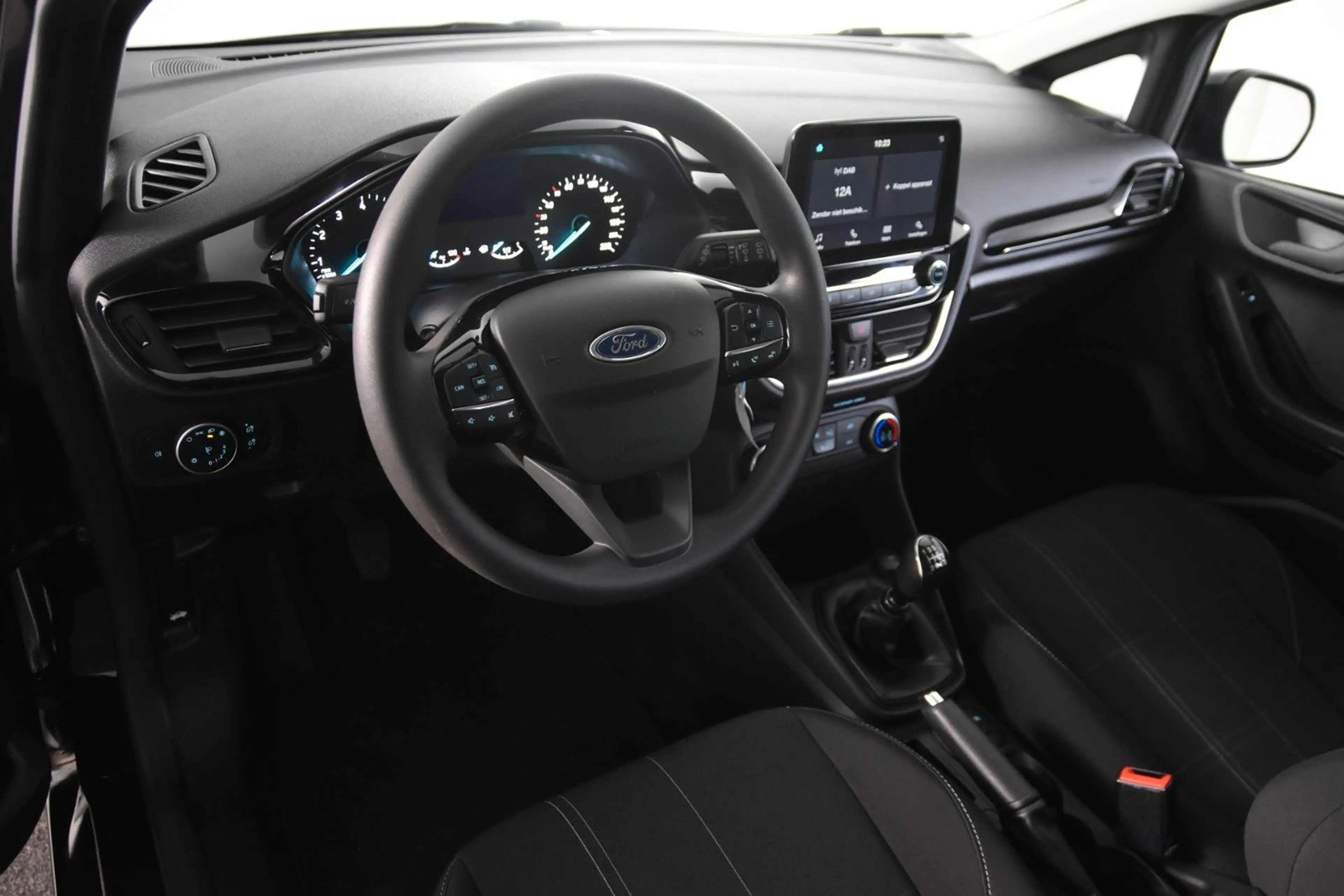 Ford Fiesta 1.0 Connected *1.Hand*Klima*DAB* — photo 14