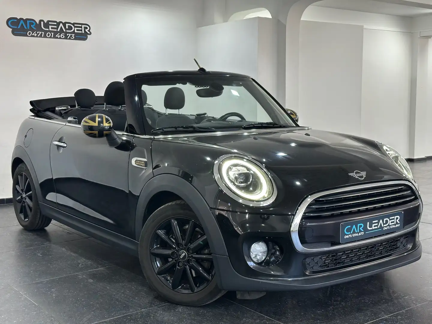 MINI Cooper D Cabrio Mini Cabriolet 1.5D//BOITE AUTO//NAVIGATION// Schwarz - 2