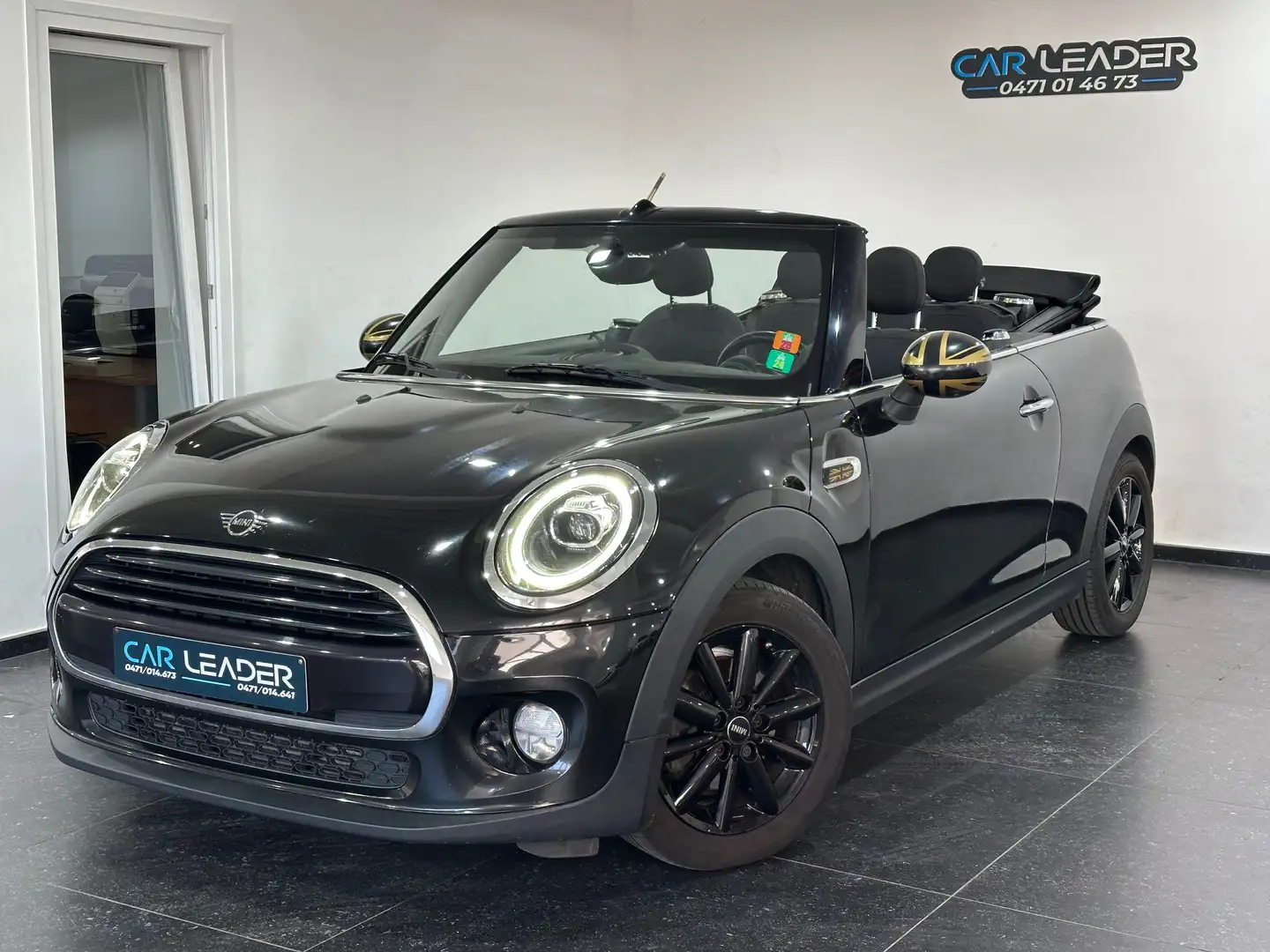 MINI Cooper D Cabrio Mini Cabriolet 1.5D//BOITE AUTO//NAVIGATION// Schwarz - 1