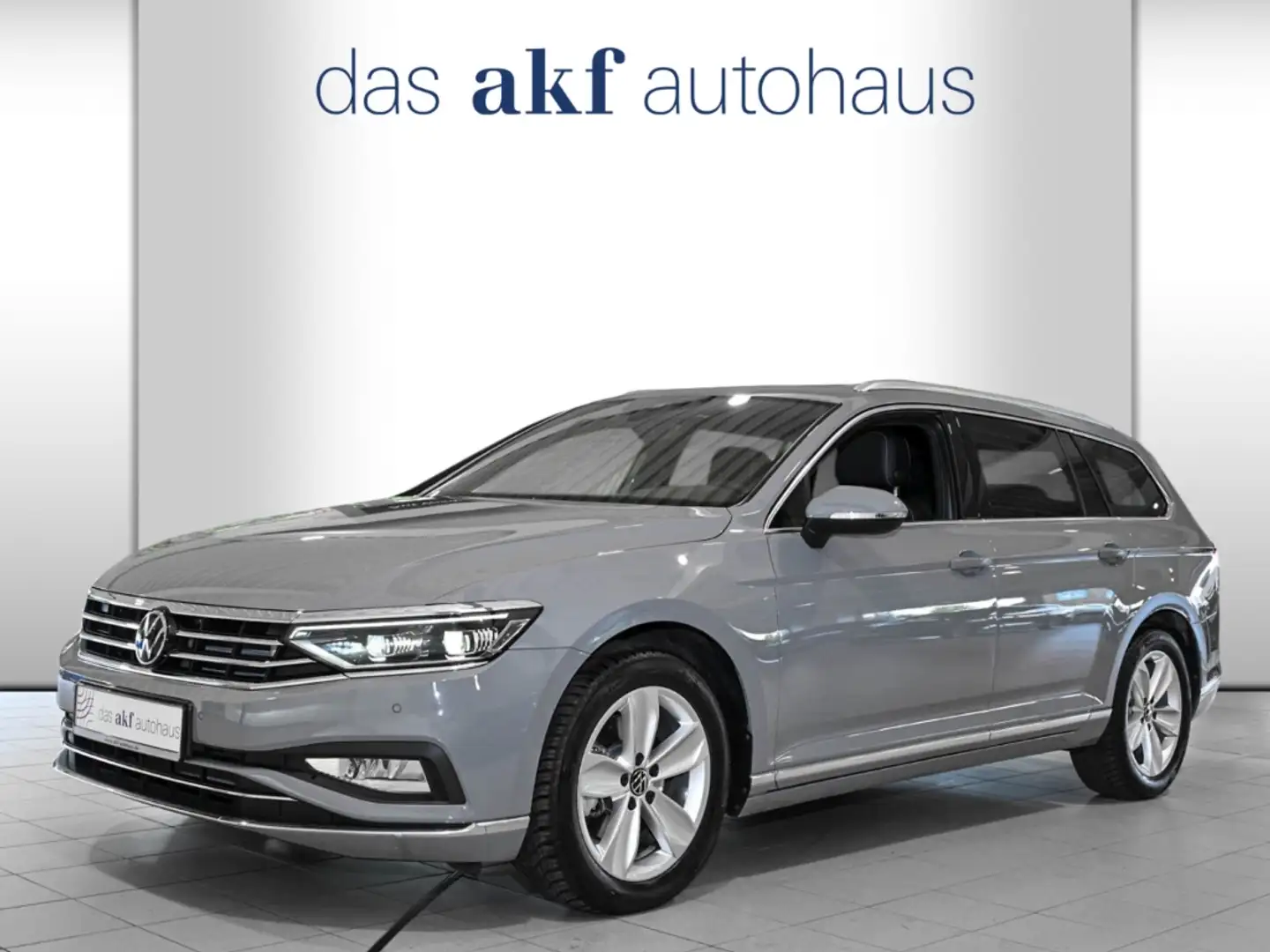 Volkswagen Passat Variant 2.0 TDI DSG DSG Elegance-Navi*AHK*Kamera*Panorama* Grau - 1