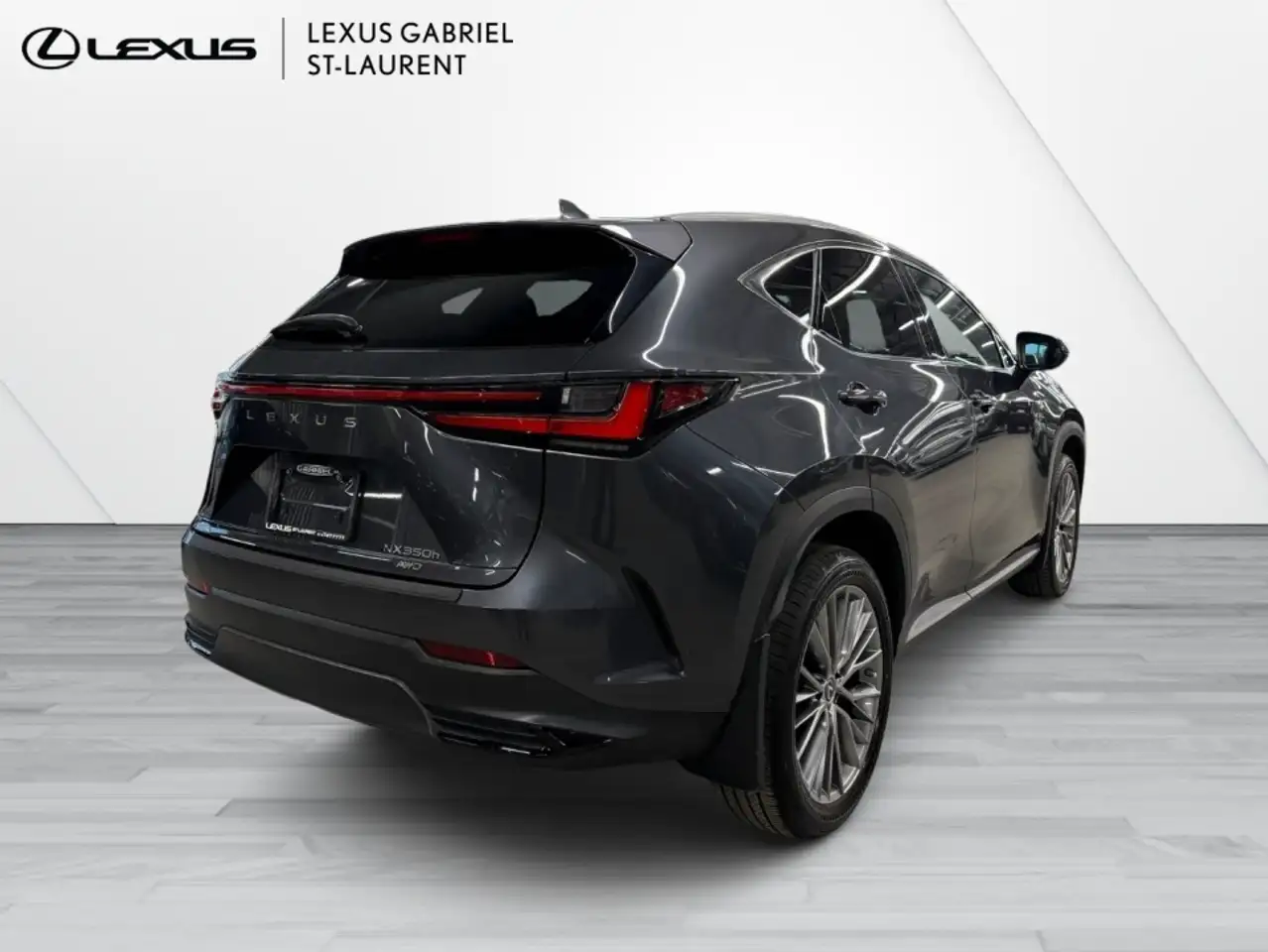 Lexus NX снимка Lexus NX