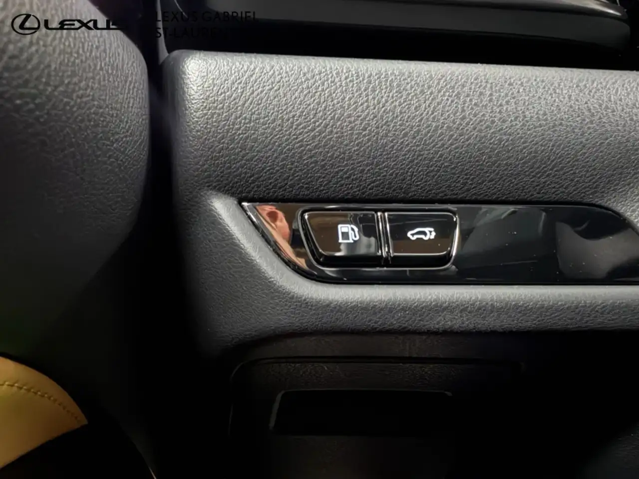 Lexus NX снимка Lexus NX