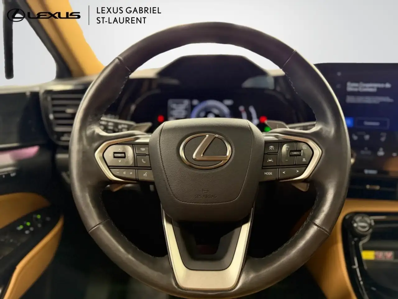 Lexus NX снимка Lexus NX