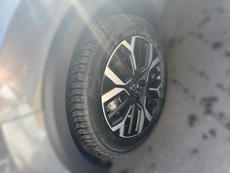 Citroen C4 Hybrid 145 ë-DCS6 Max Navi Kamera Sitzheizung — photo 4