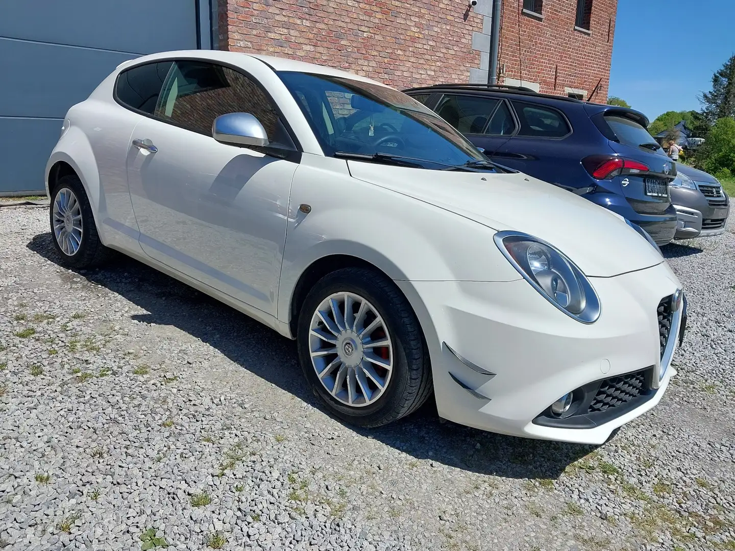 Alfa Romeo MiTo 1.4i Super//GPS, PDC, CLIM... Blanc - 2