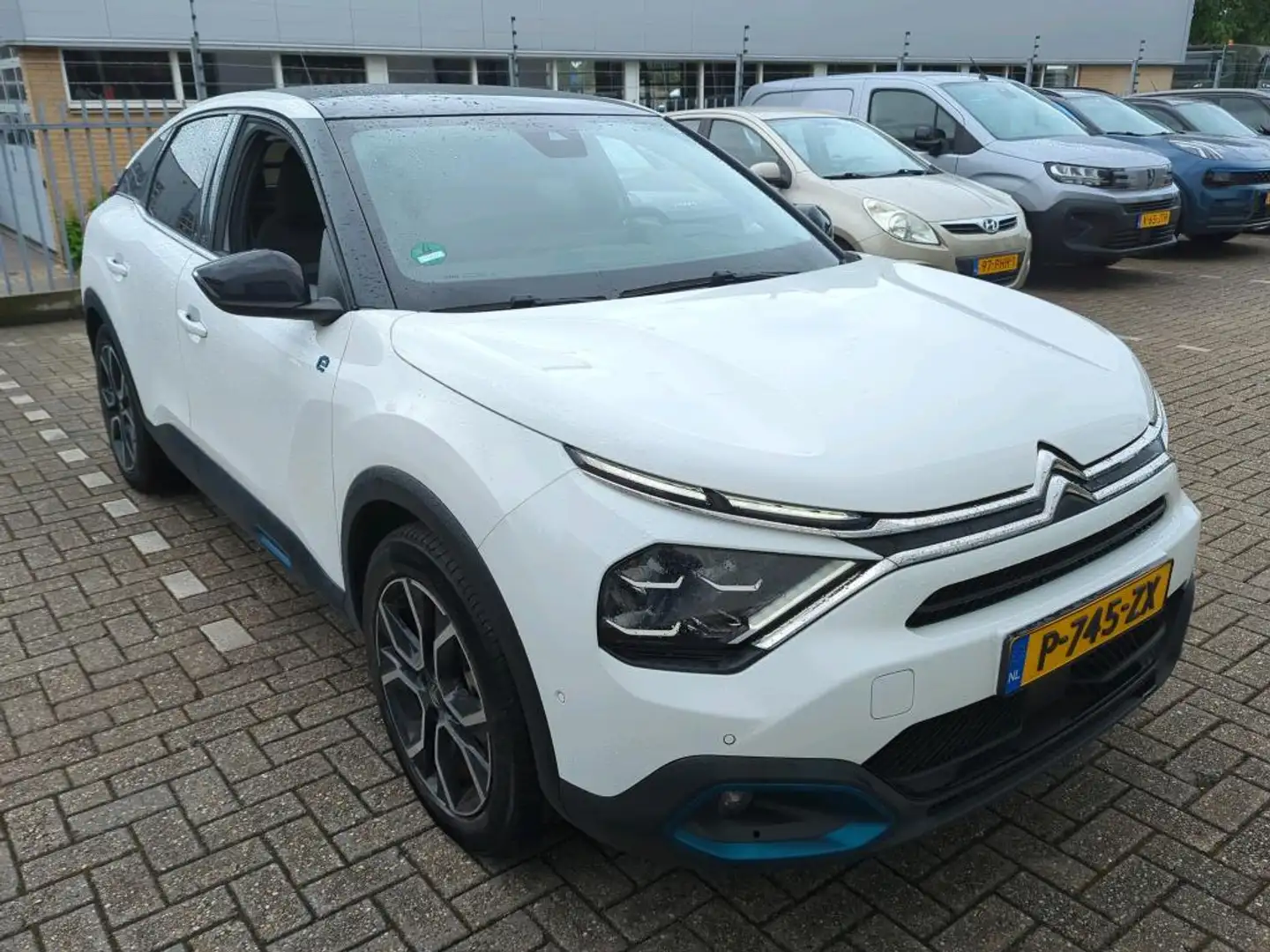 Citroen E-C4 Electric Shine 50 kWh | Adaptive Cruise | Stoelverwarming | Blanc - 2