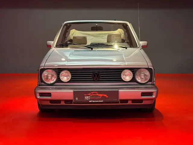 Volkswagen Golf I Cabriolet/1,8 98PS/Schalter/Porschefelgen