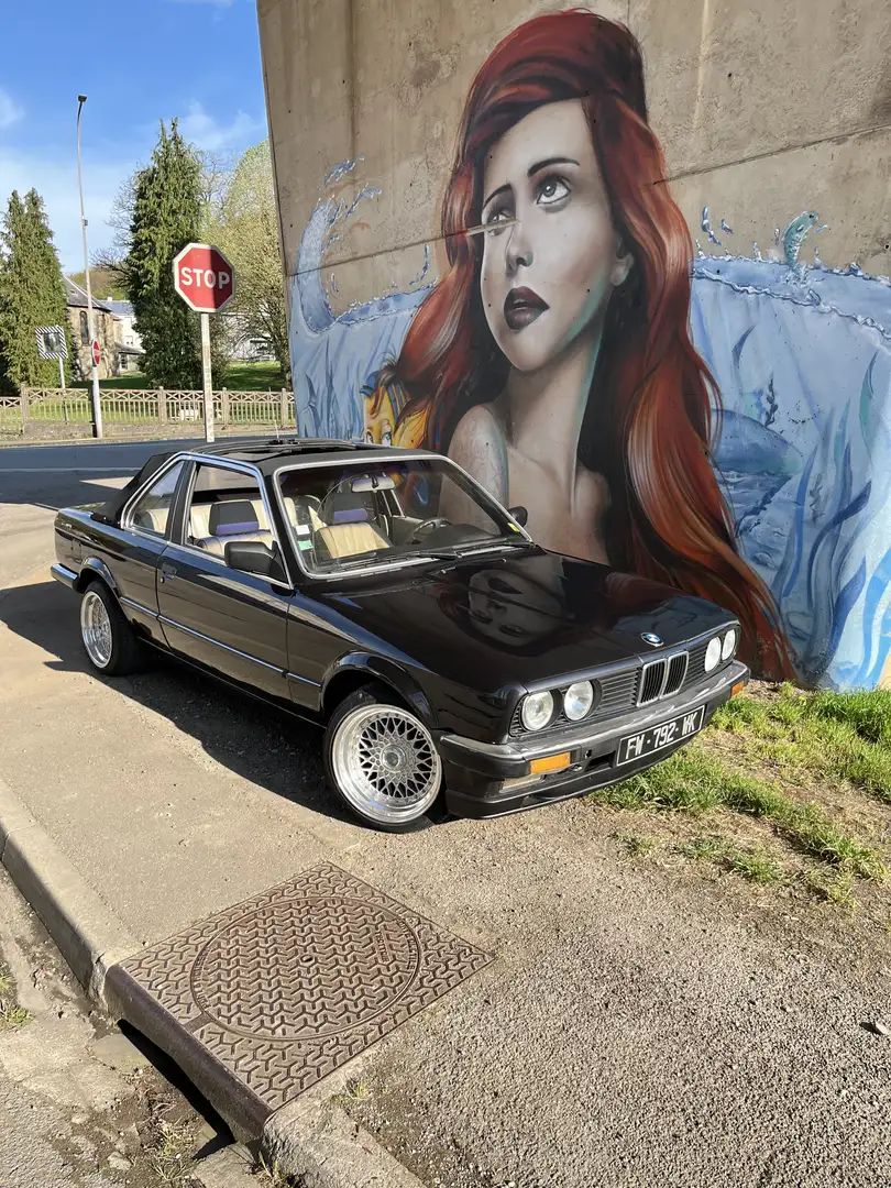 BMW 320 320i - 1