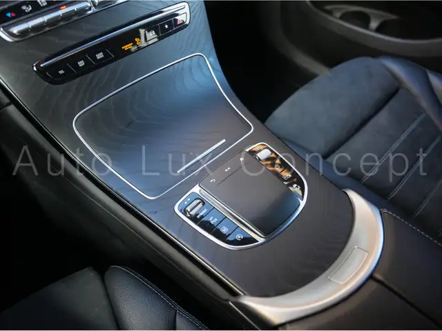 Mercedes-Benz GLC view 14