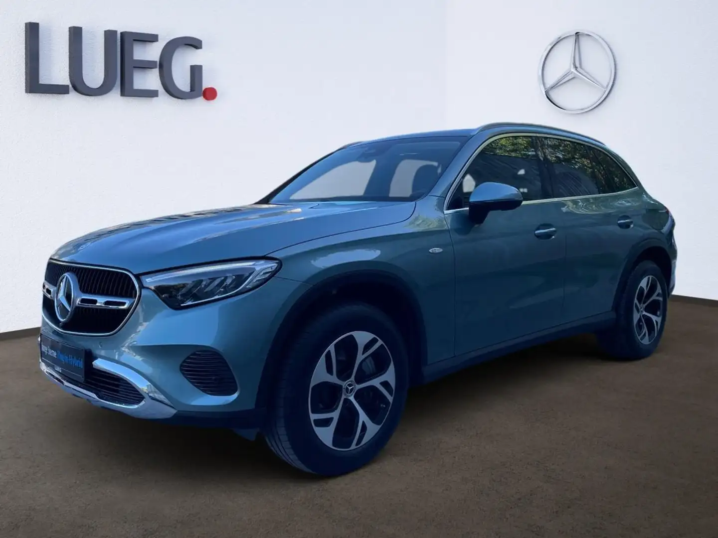 Mercedes-Benz GLC 300 de 4M AVANTGARDE-ADVANCED+PANODACH+AHK Silber - 2
