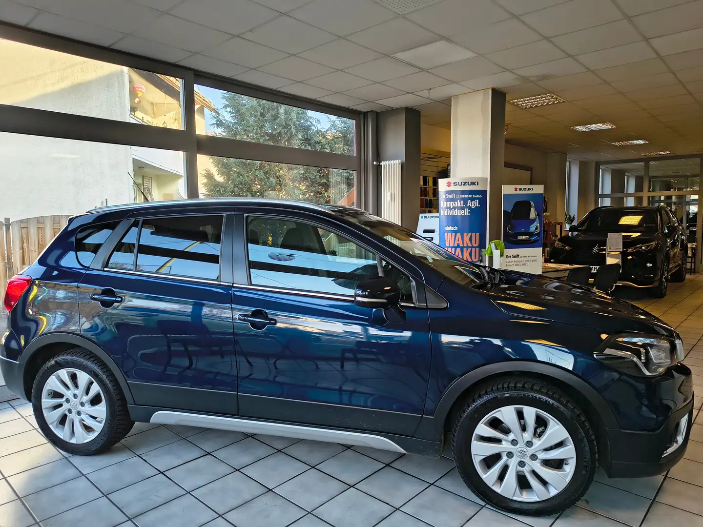 Suzuki S-Cross 1.4 Hybrid Comfort 4x4 Blau - 2