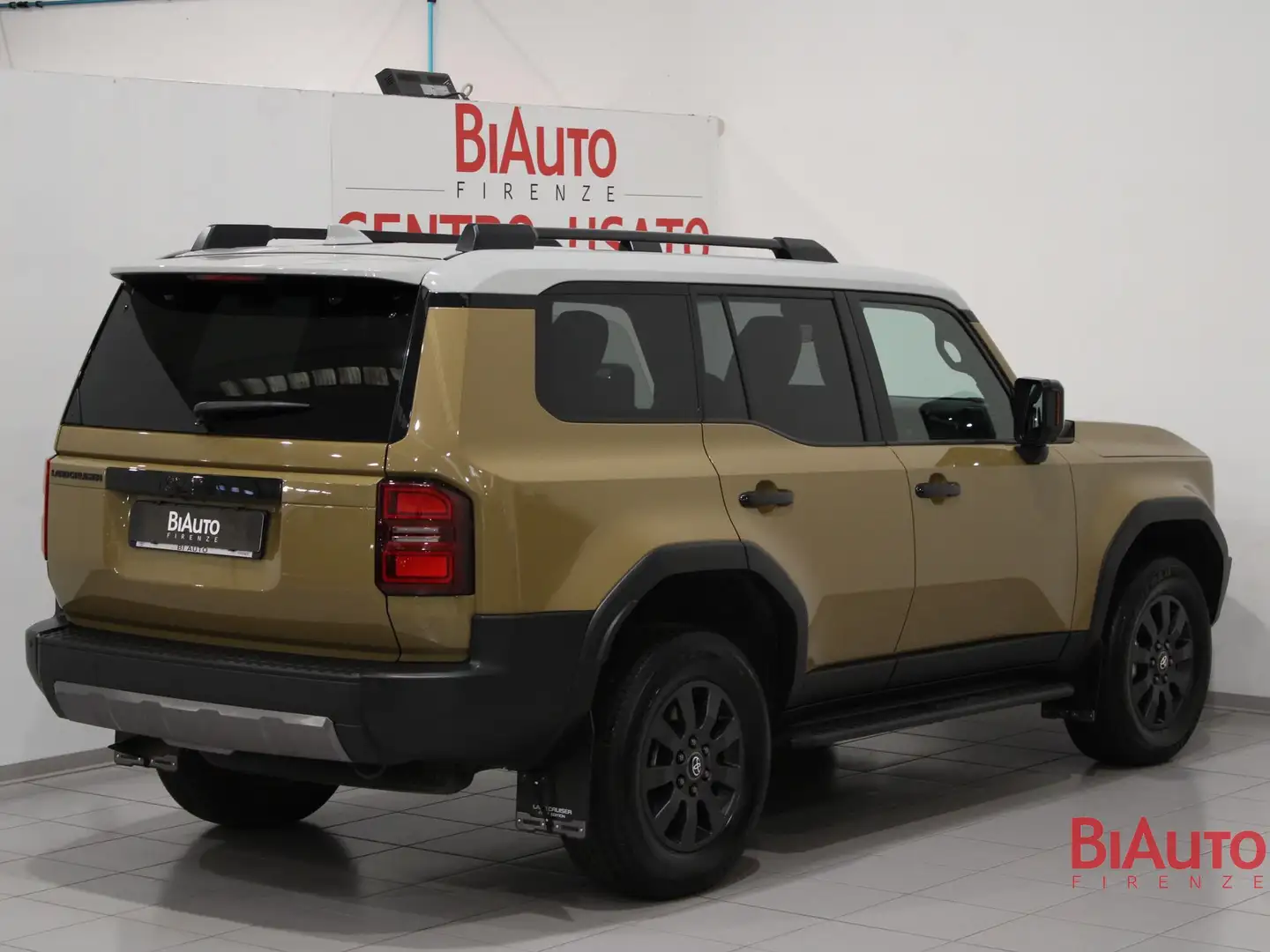 Toyota Land Cruiser Land Cruiser 2.8 D4D A/T AWD First Edition - 2