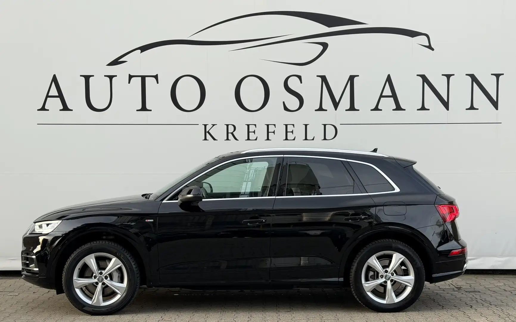 Audi Q5 50 TFSI e S tronic sport S-line UPE:70.339,€ Schwarz - 2
