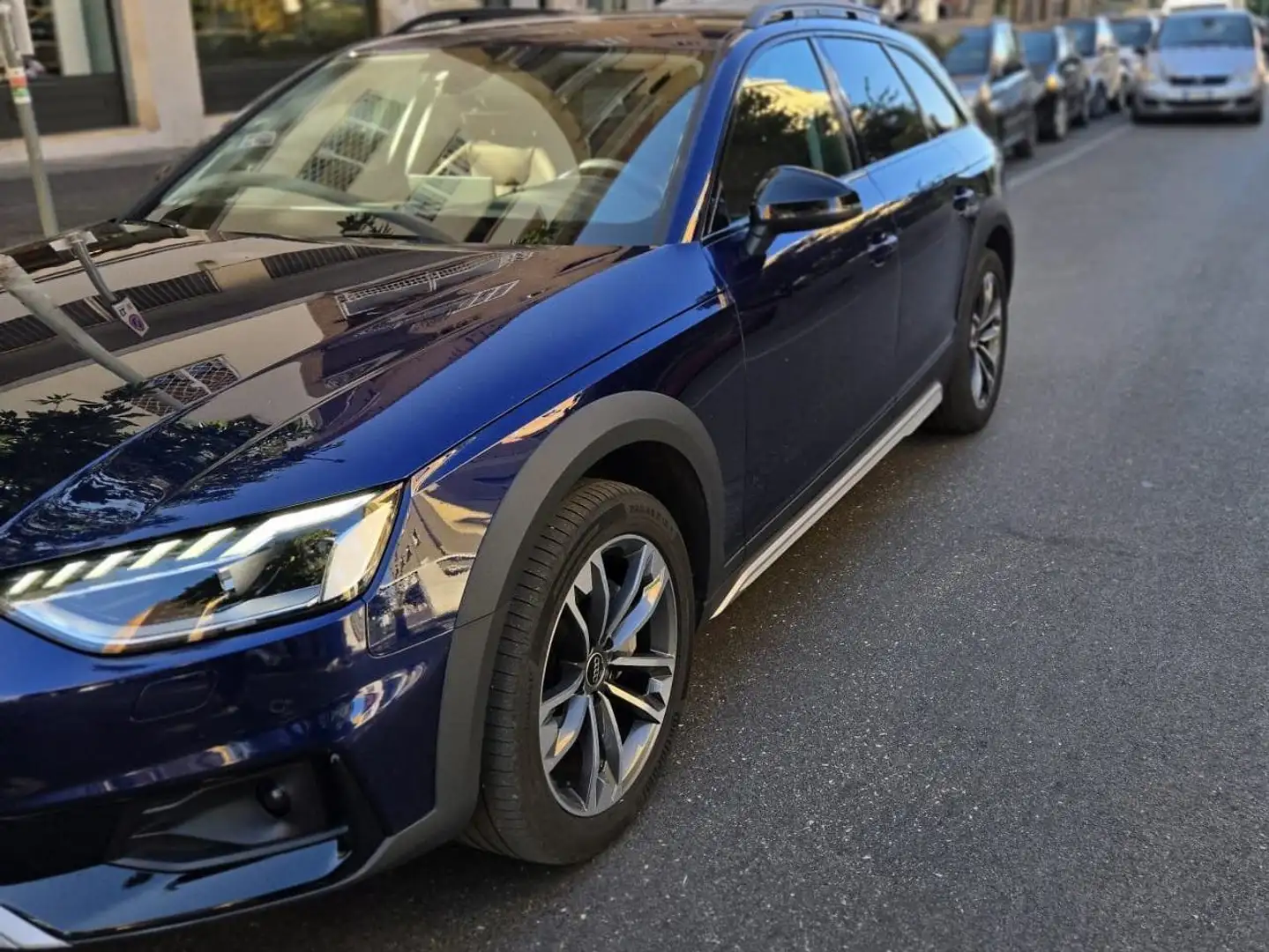 Audi A4 allroad Allroad Quattro 40 2.0 tdi mhev Business quattro Blu/Azzurro - 2
