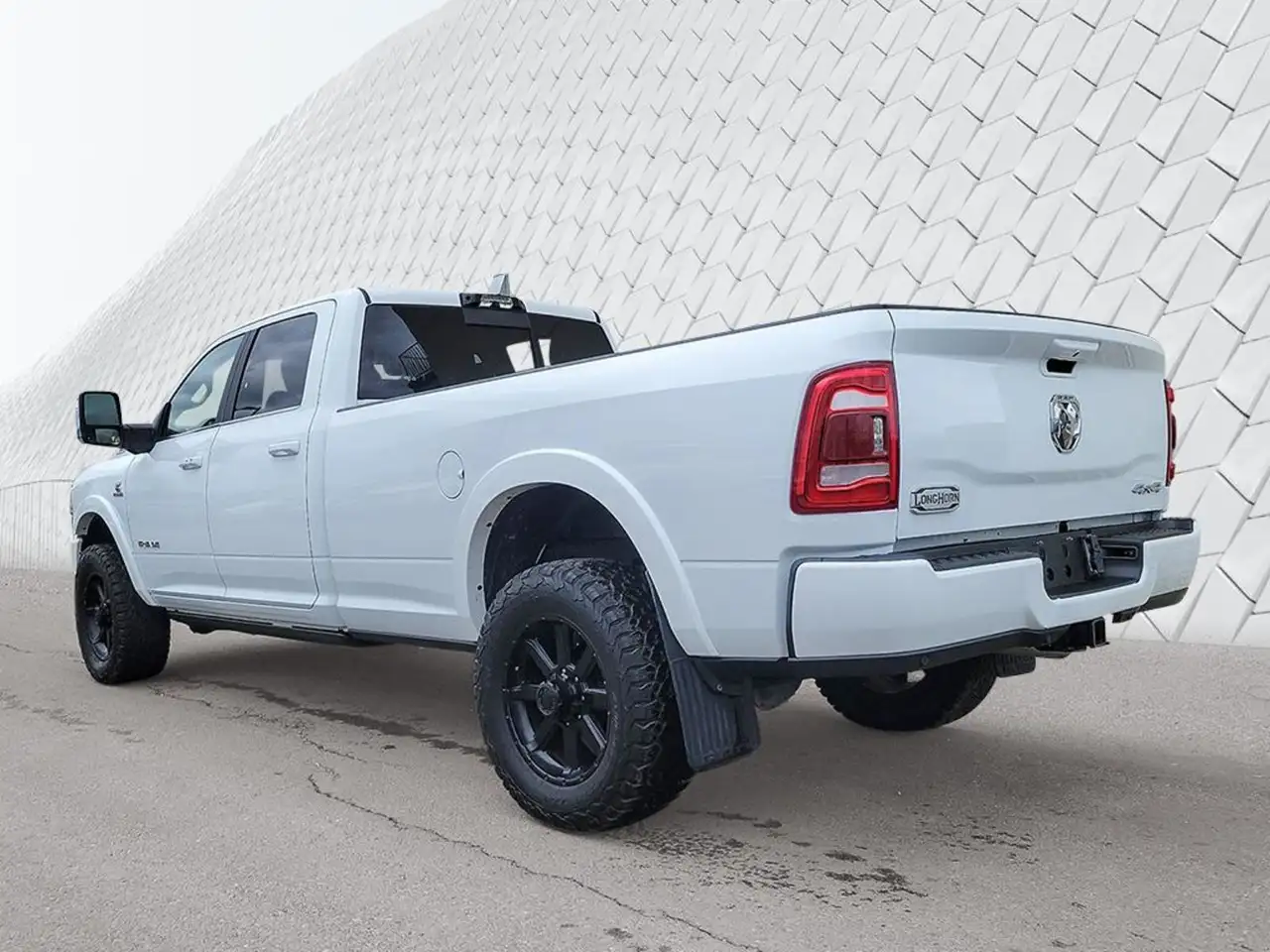 RAM 2500 снимка RAM 2500