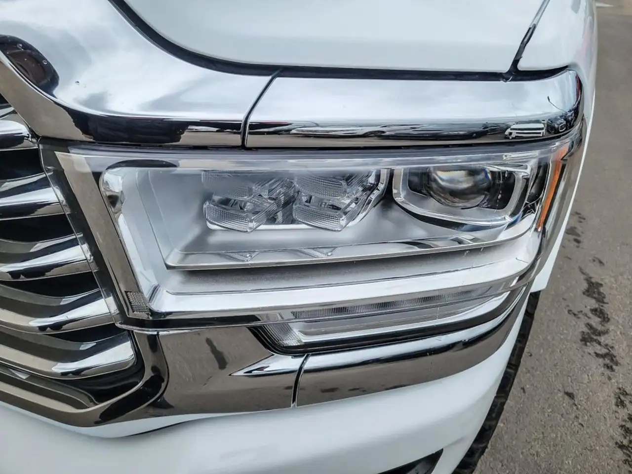RAM 2500 снимка RAM 2500