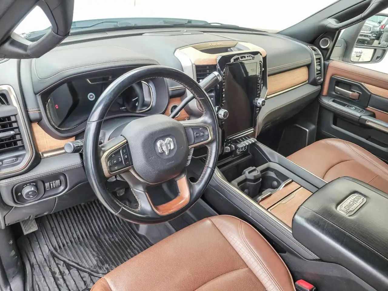 RAM 2500 снимка RAM 2500