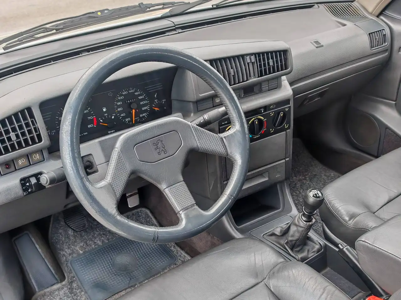 Peugeot 405 MI 16, foto 11