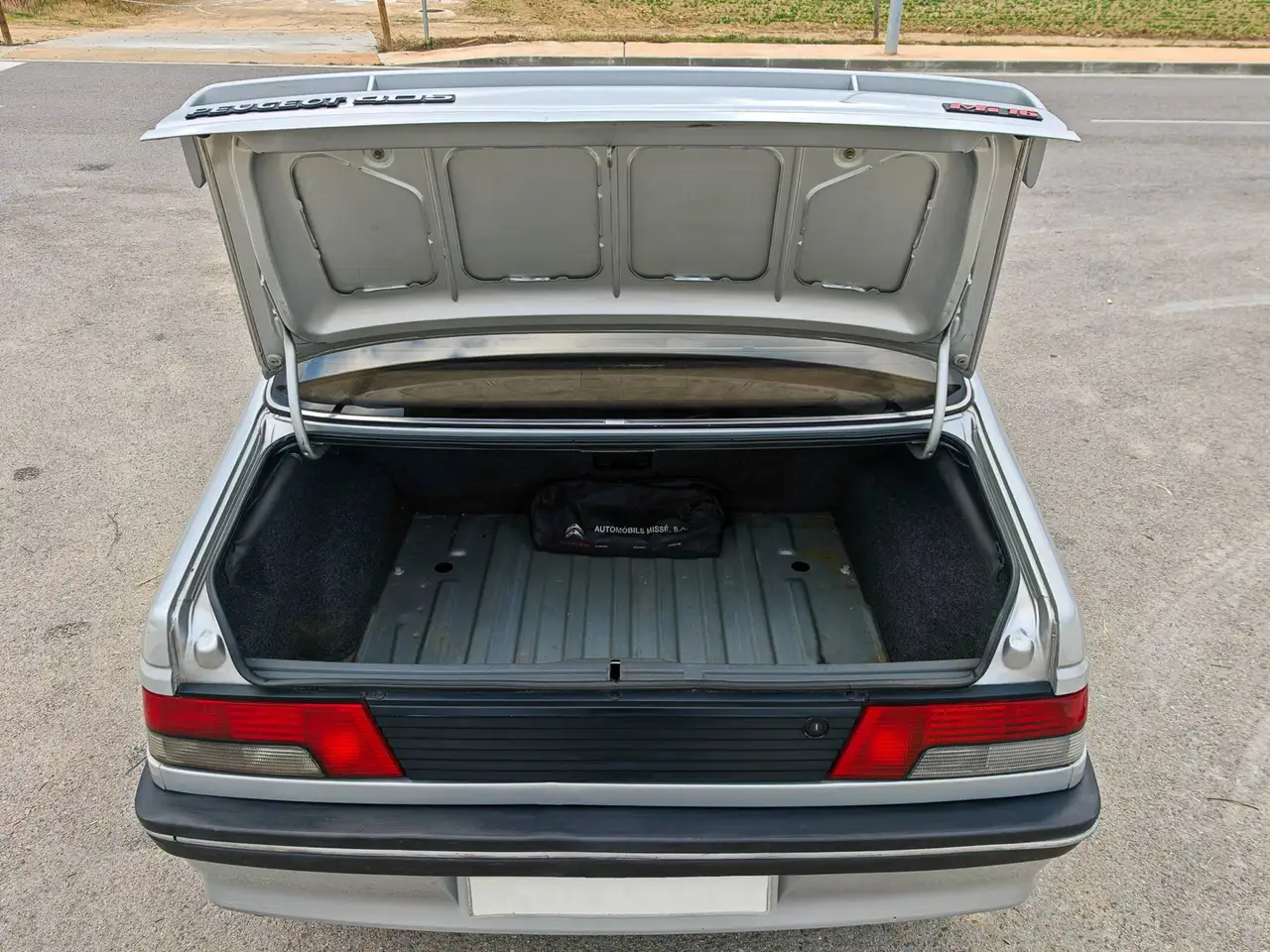 Peugeot 405 MI 16, foto 6