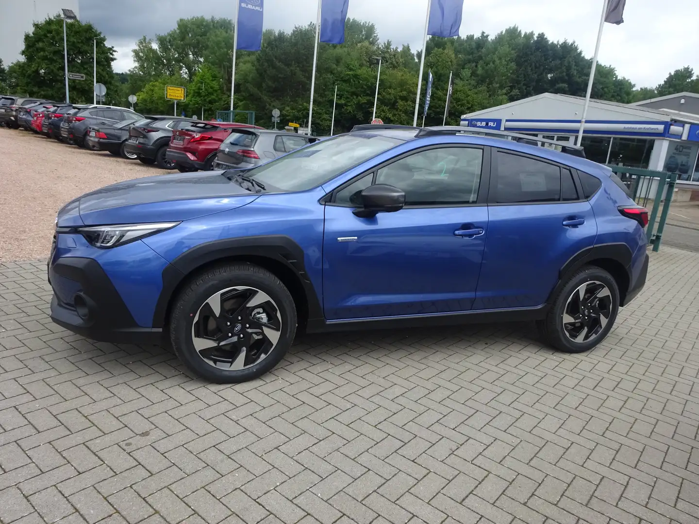 Subaru Crosstrek 2.0ie Platinum 2025 Modell Синій - 2