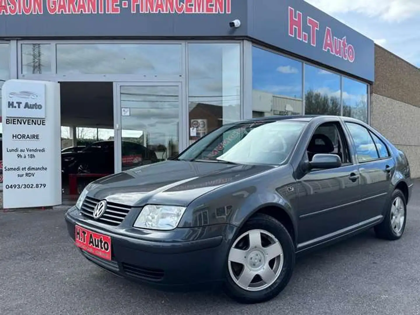 Volkswagen Bora 1.6i 16v/Airco/Etat Neuf/Garantie 1 An - 1