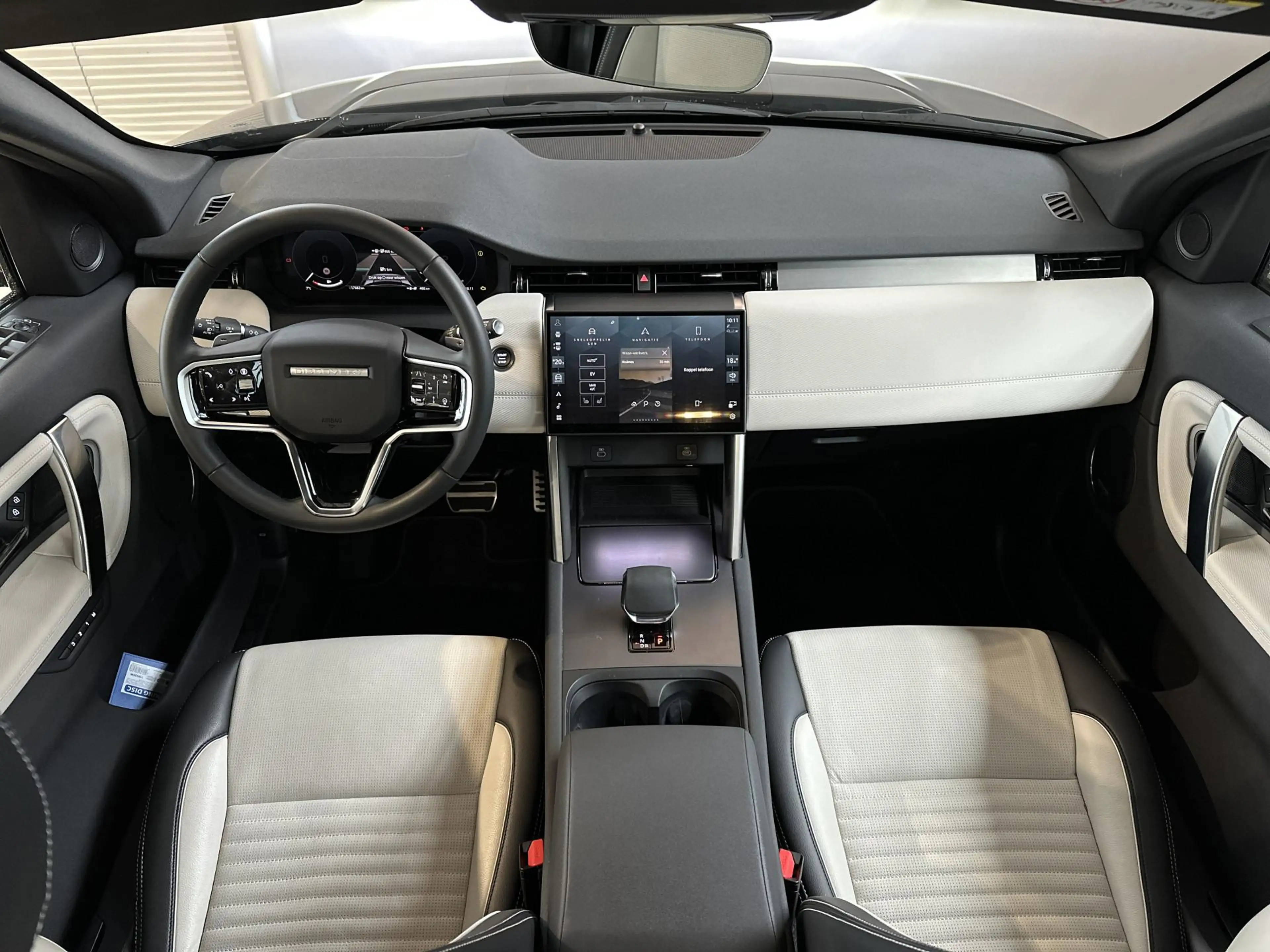 Land Rover Discovery Sport P270e Dynamic SE |Panorama|360°Cam| stoelverw. — photo 4