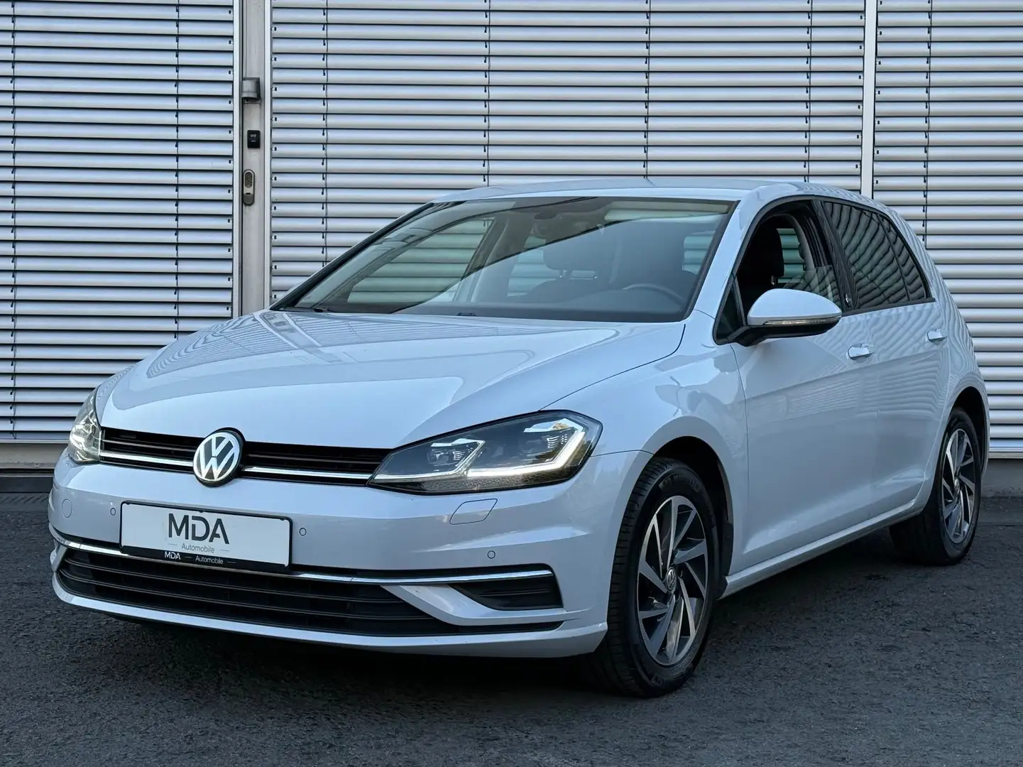 Volkswagen Golf VII 1.4TSI  SOUND/AUTOMATIK/LED/1.HD/ACC Weiß - 2