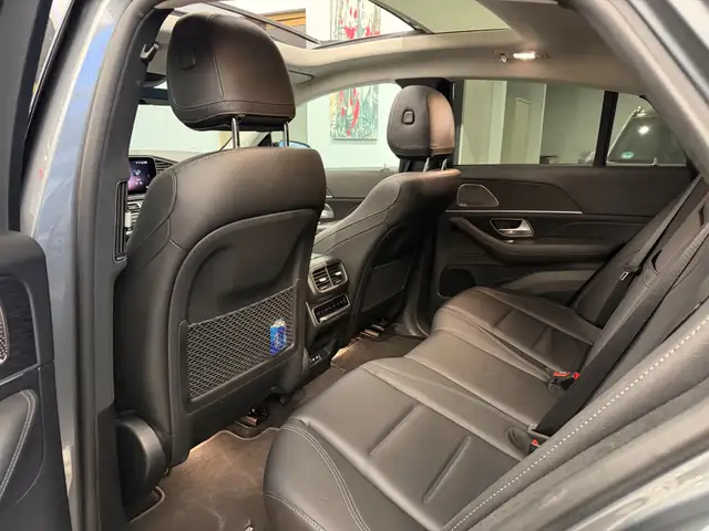Mercedes-Benz GLE view 11