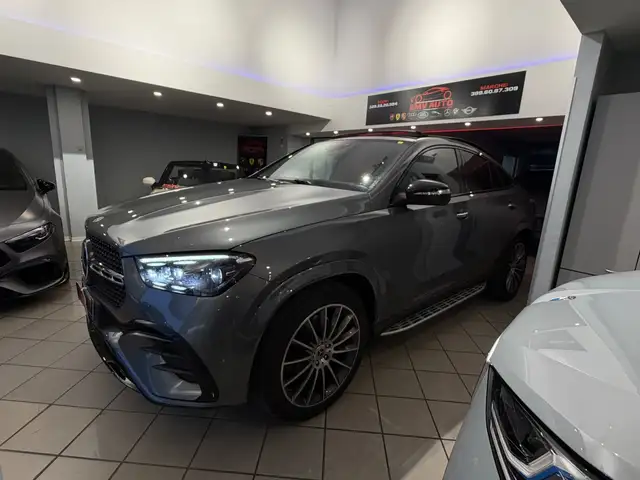 Mercedes-Benz GLE view 4