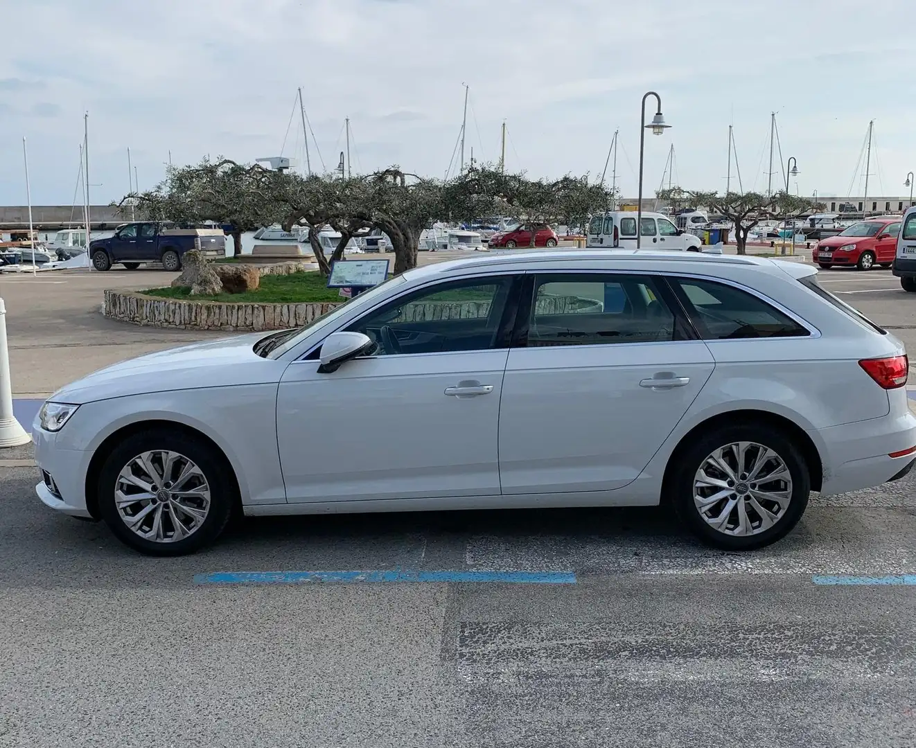 Audi A4 A4 Avant 2.0TDI Design Edition. 110kW Blanco - 1