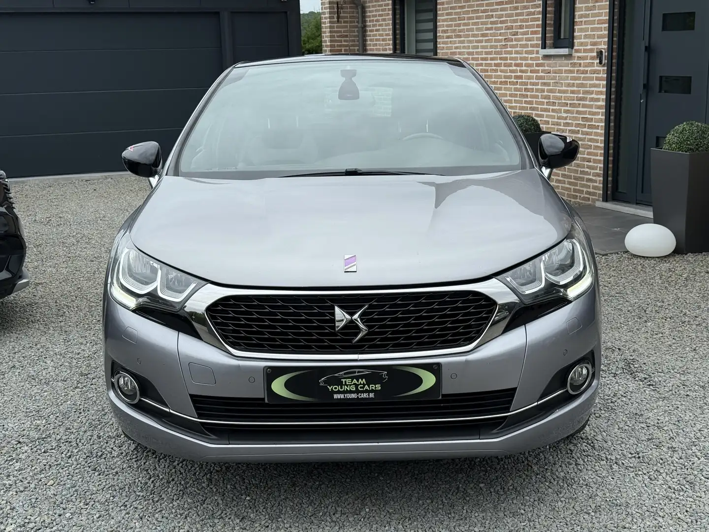 Citroen DS4 DS4 1.6 BlueHDi PERFORMANCE LINE Gris - 2