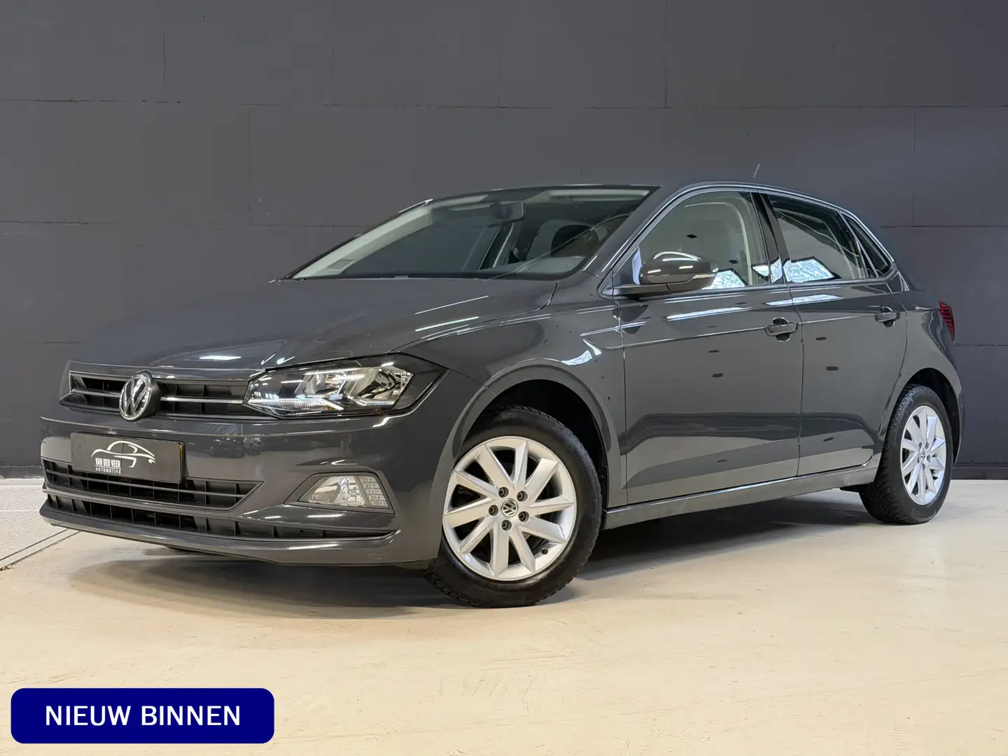 Volkswagen Polo 1.0 TSI 96PK Comfortline | Adaptive cruise | Airco Grau - 1