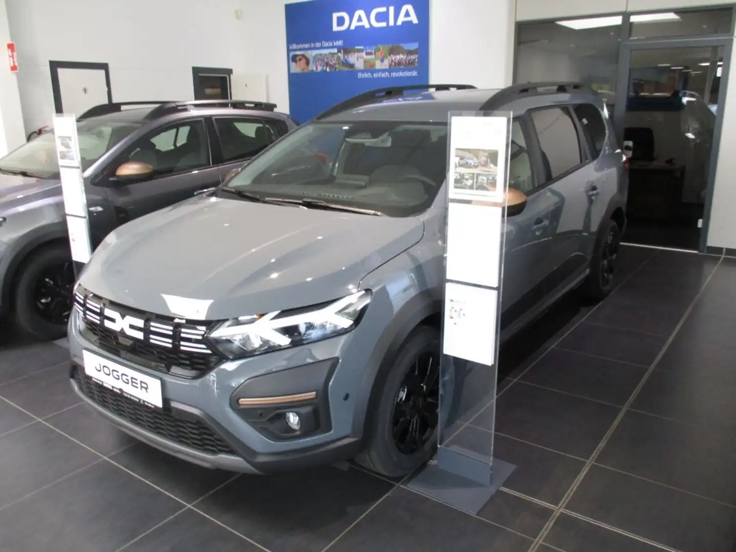 Dacia Jogger ECO-G 100 Extreme+ (DJF) Gris - 2