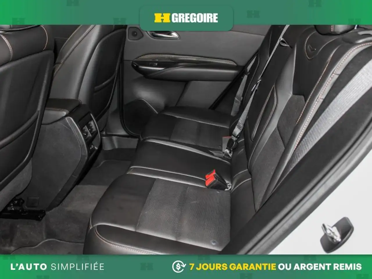 Cadillac XT4 снимка Cadillac XT4