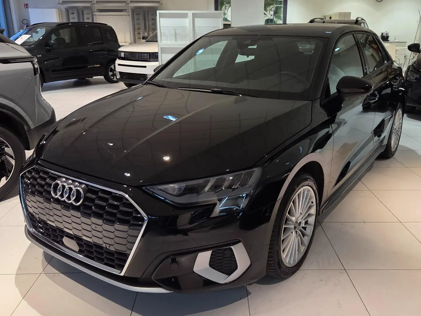 Audi A3 A3 Sportback 35 1.5 tfsi Business Advanced Noir - 2