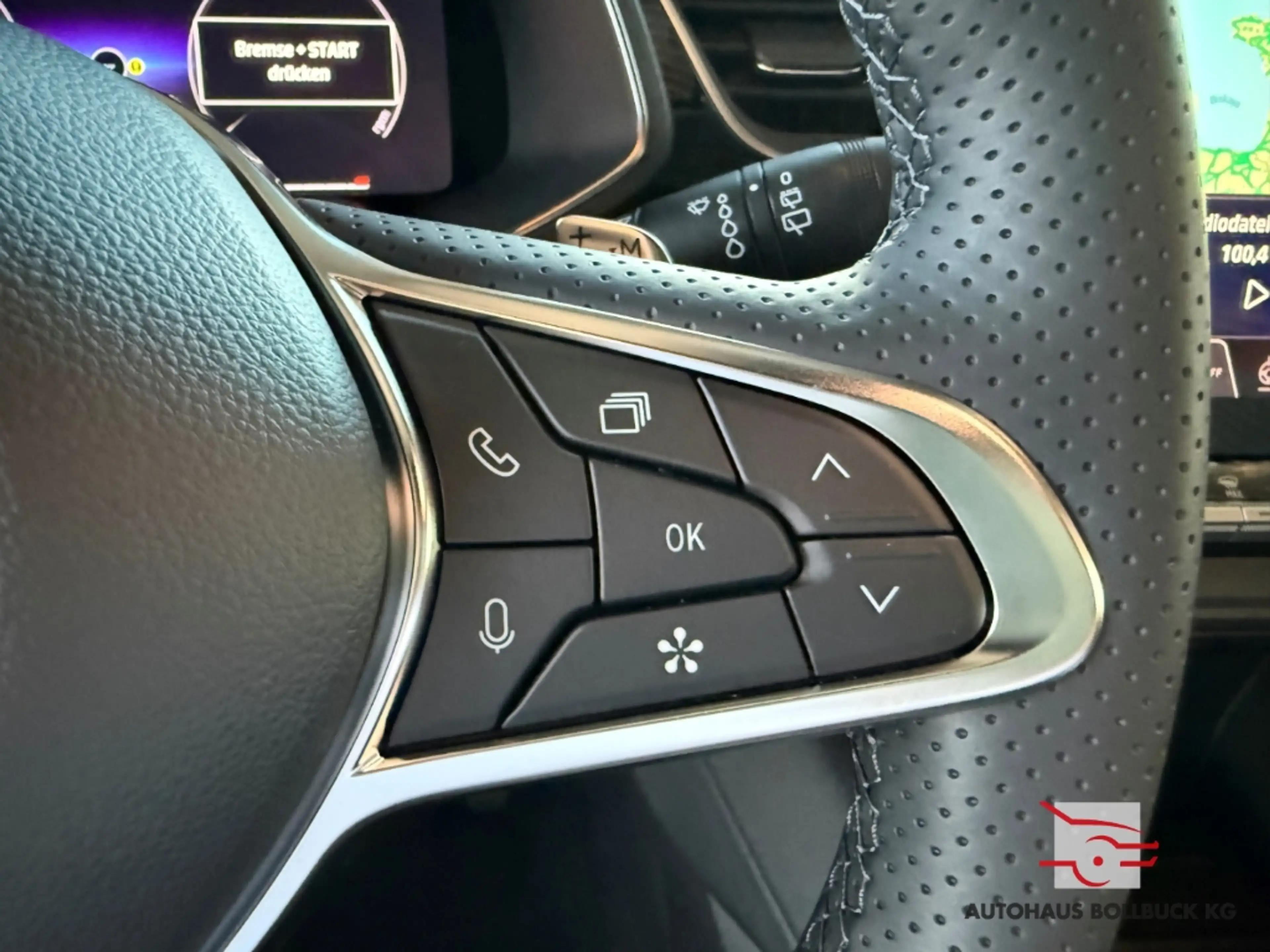 Mitsubishi Grandis MHEV 103 kW Edition 1.3 T Intro Edit 7DCT Navi Dig — photo 13