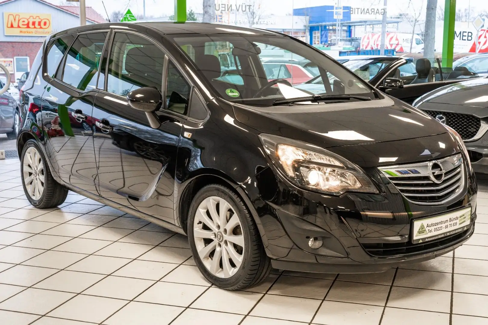 Opel Meriva B Innovation 1.4 Benzin eco Flex Schwarz - 2