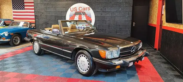 Mercedes-Benz SL 560